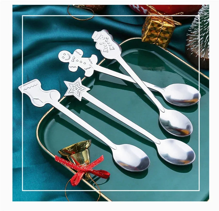 4Pcs Christmas Dessert Spoon Set with Gift Box Stainless Steel Gingerbread Man Cartoon Dessert Spoons Cutlery Spoon Xmas Gift - Til Kjøkkenet