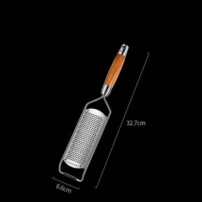 Rustfritt rivjern med trehåndtak