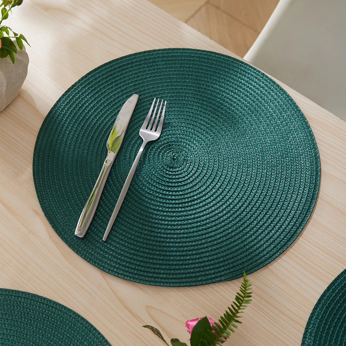 Christmas Placemat Set of 4 15inch Round Braided Placemats Table Mats For Kitchen Tables Woven  Non-Slip Place Mats - Til Kjøkkenet