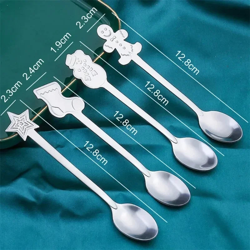 4Pcs Christmas Dessert Spoon Set with Gift Box Stainless Steel Gingerbread Man Cartoon Dessert Spoons Cutlery Spoon Xmas Gift - Til Kjøkkenet