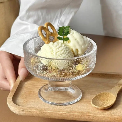 Dessertskåler på stett - Til Kjøkkenet