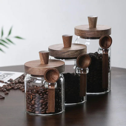 Glasskrukke med treskje - Til Kjøkkenet