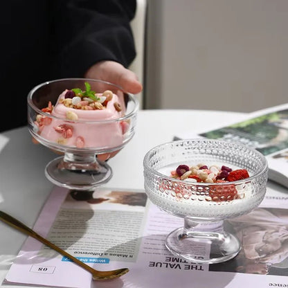 Dessertskåler på stett - Til Kjøkkenet