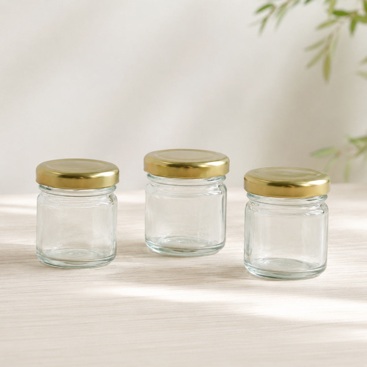 Mini-syltetøjsglas med guldfarvede låg, 3-pakning